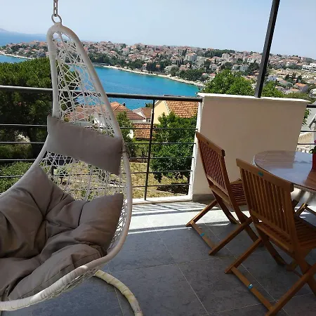 Sea View Διαμέρισμα *